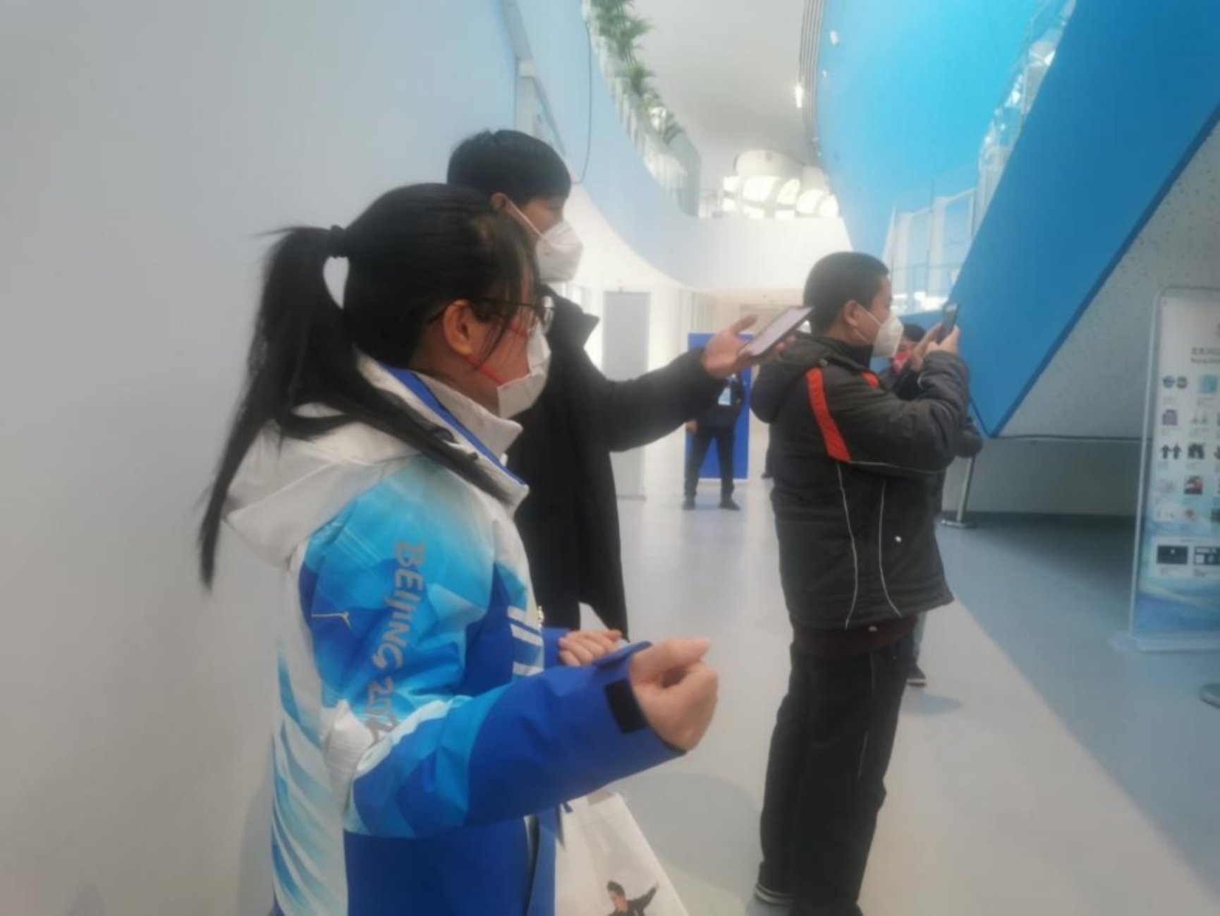 潮人论坛
 王科睿