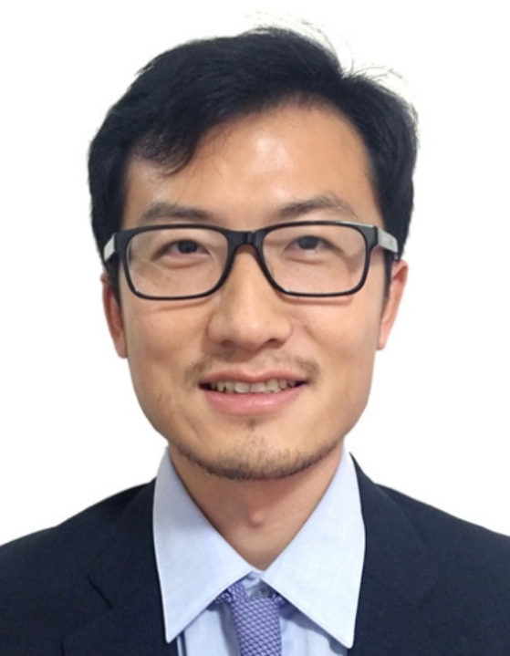 D:\课题申报研究与评奖\潮人论坛
教学改革项目\2022本科优质课程\陈旸旸教授.jpg